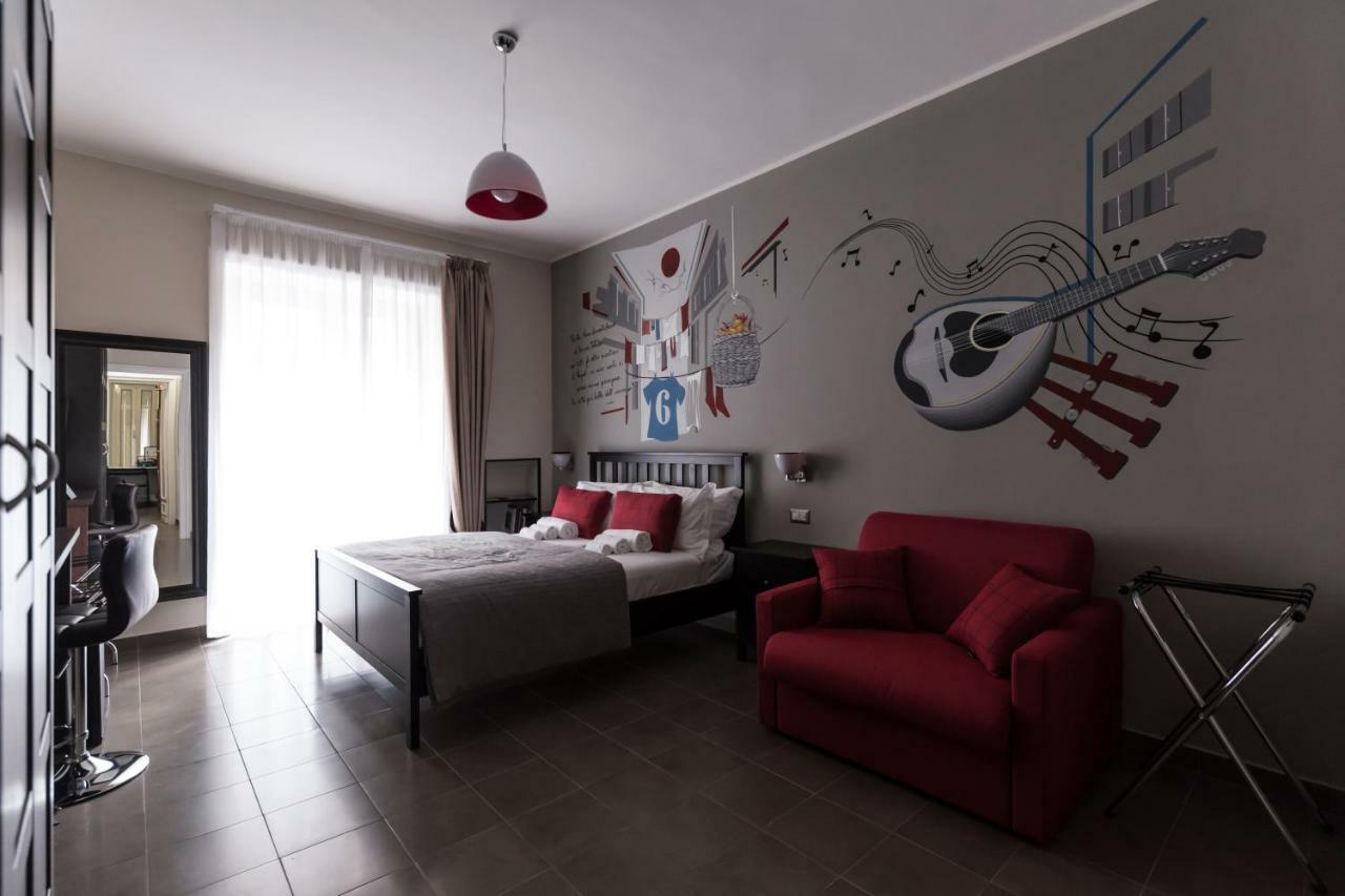 Bed And Breakfast Via Toledo 156 Napels Buitenkant foto